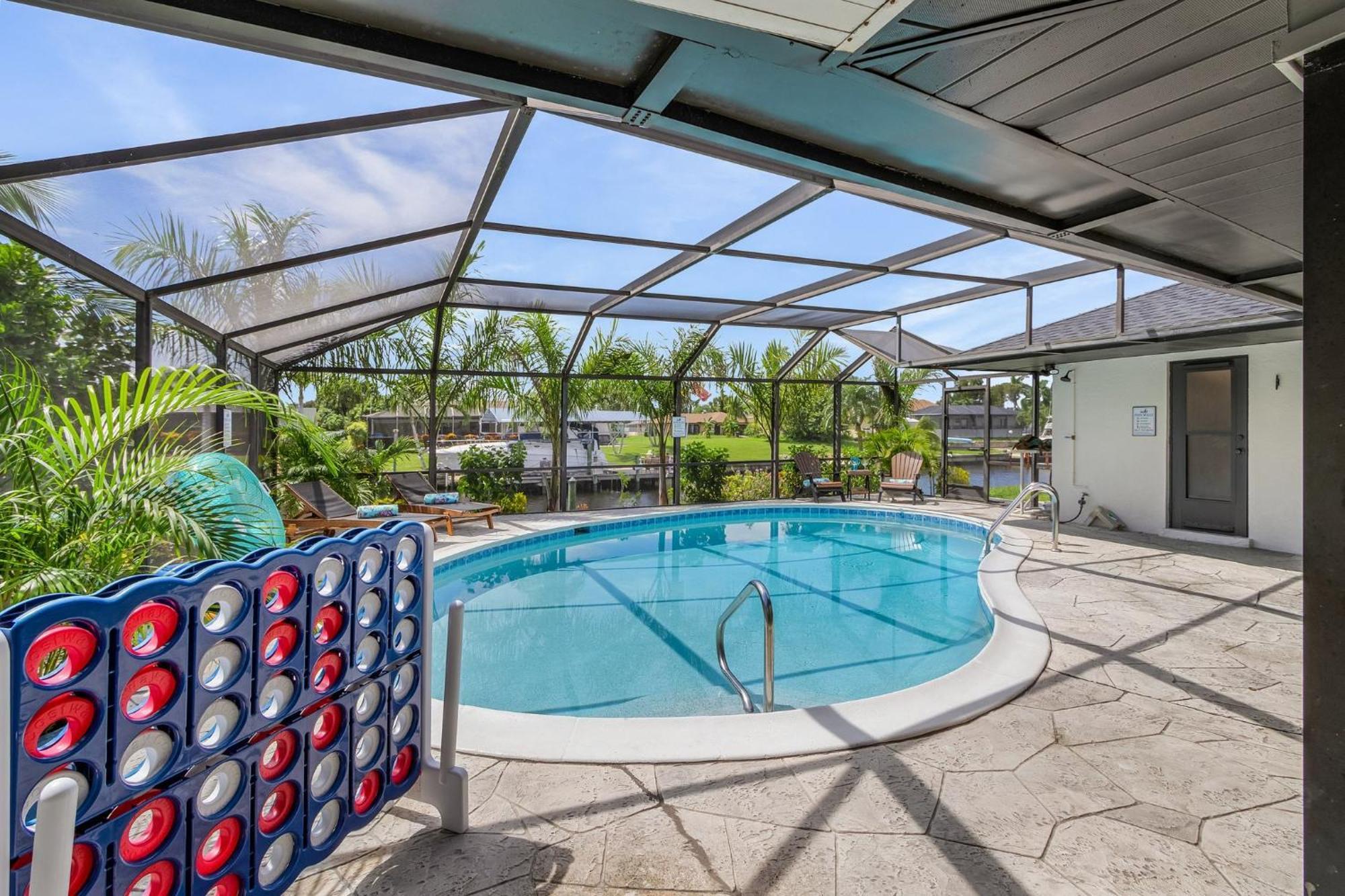 Gulf Access, Kayaks, Heated Pool - Cape By The Ocean - Roelens Villa Cape Coral Exterior photo